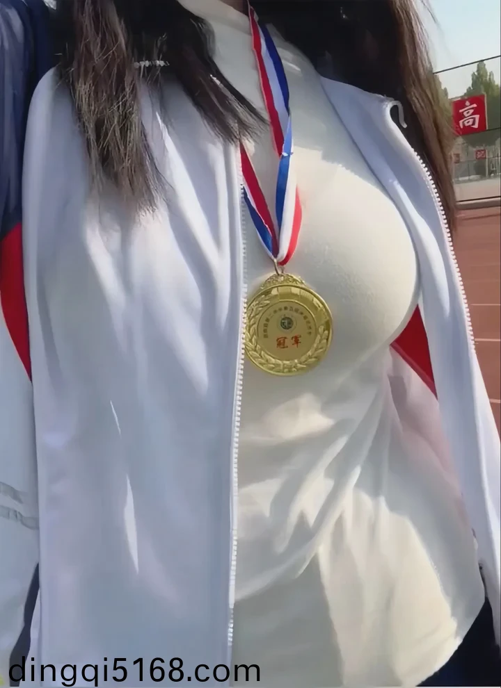 棉签怎么玩哭自己